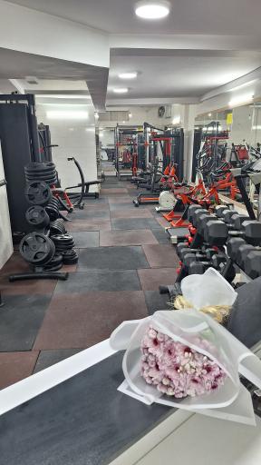 عکس باشگاه بدنسازی وینر