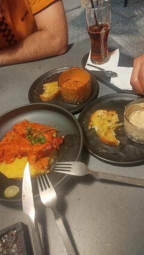 عکس کافه پلاک ۱۹