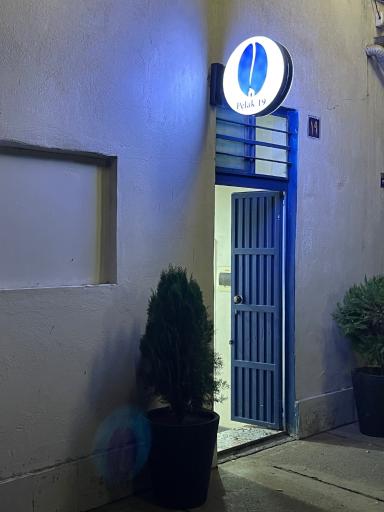 عکس کافه پلاک ۱۹