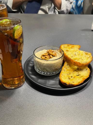 عکس کافه پلاک ۱۹