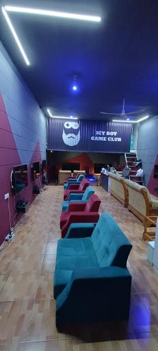 عکس گیم نت پسر یخی