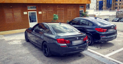 عکس گروه خودرویی هویک (پرشیا خودرو نمایندگی شماره 128)