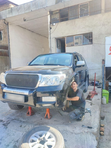 عکس تعمیرگاه و لوازم یدکی دکتر خودرو 