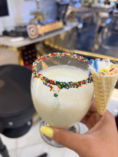 عکس کاخ تالار پرنیان