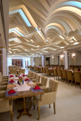 هتل پنج ستاره کریاس پالاس