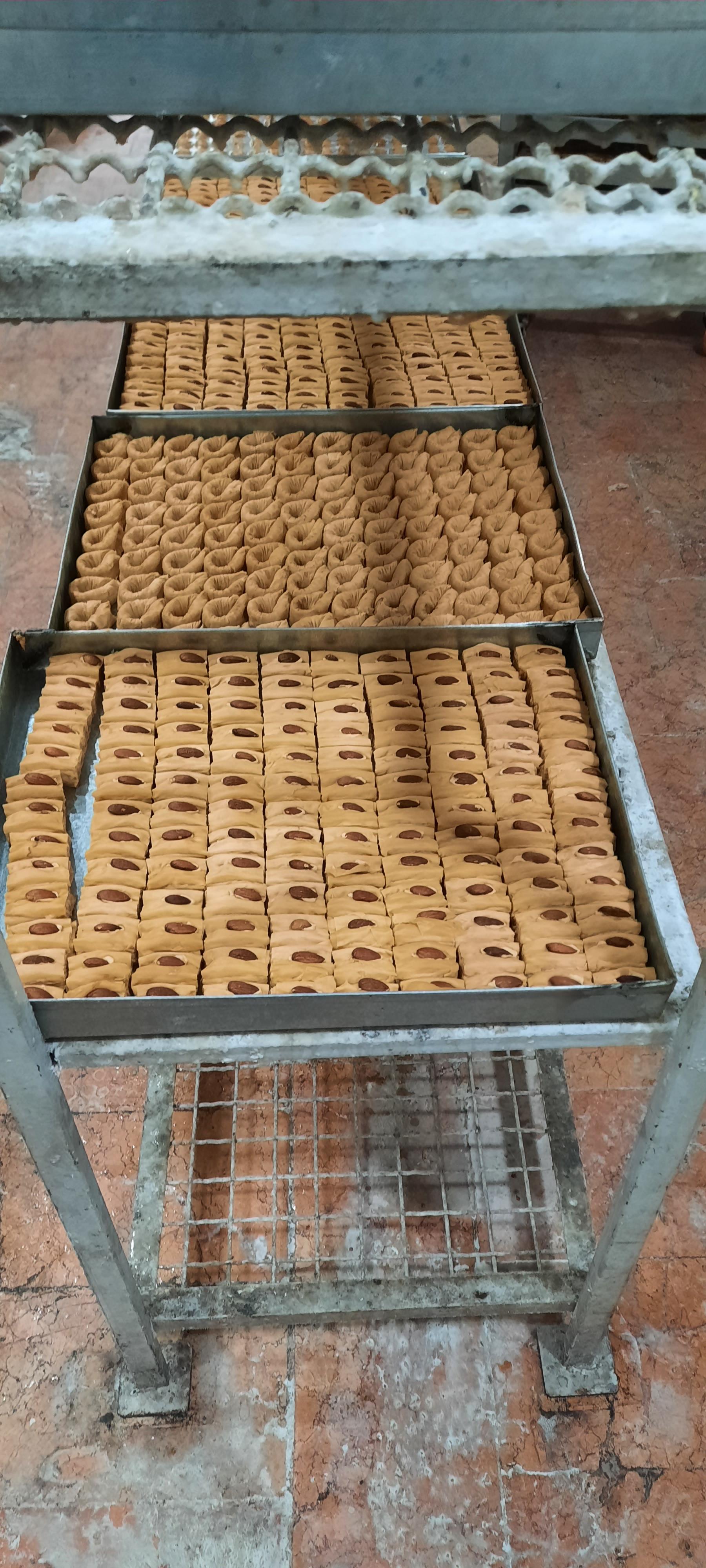 عکس شیرینی باقلوای سلامت 