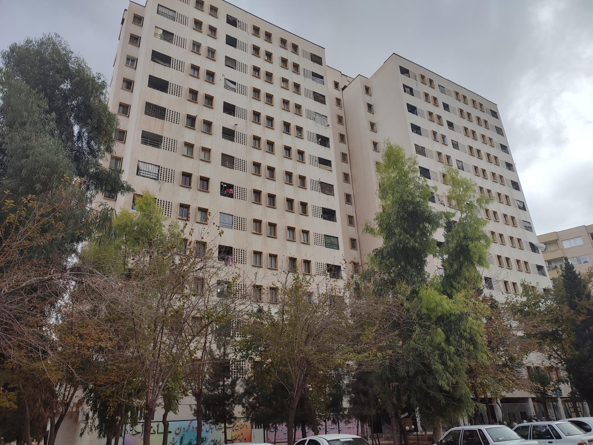 عکس بلوک 25 مدرس