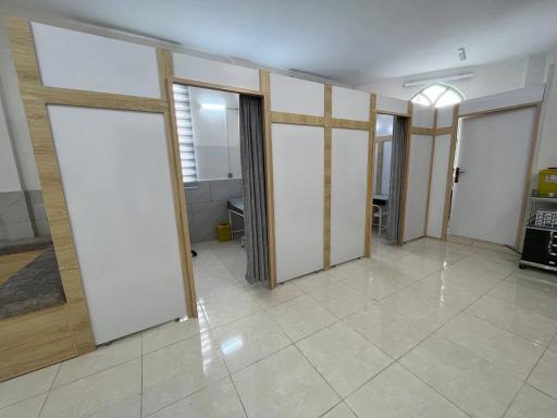 عکس کلینیک تخصصی آسمان