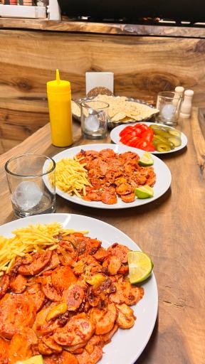 عکس کافه راز