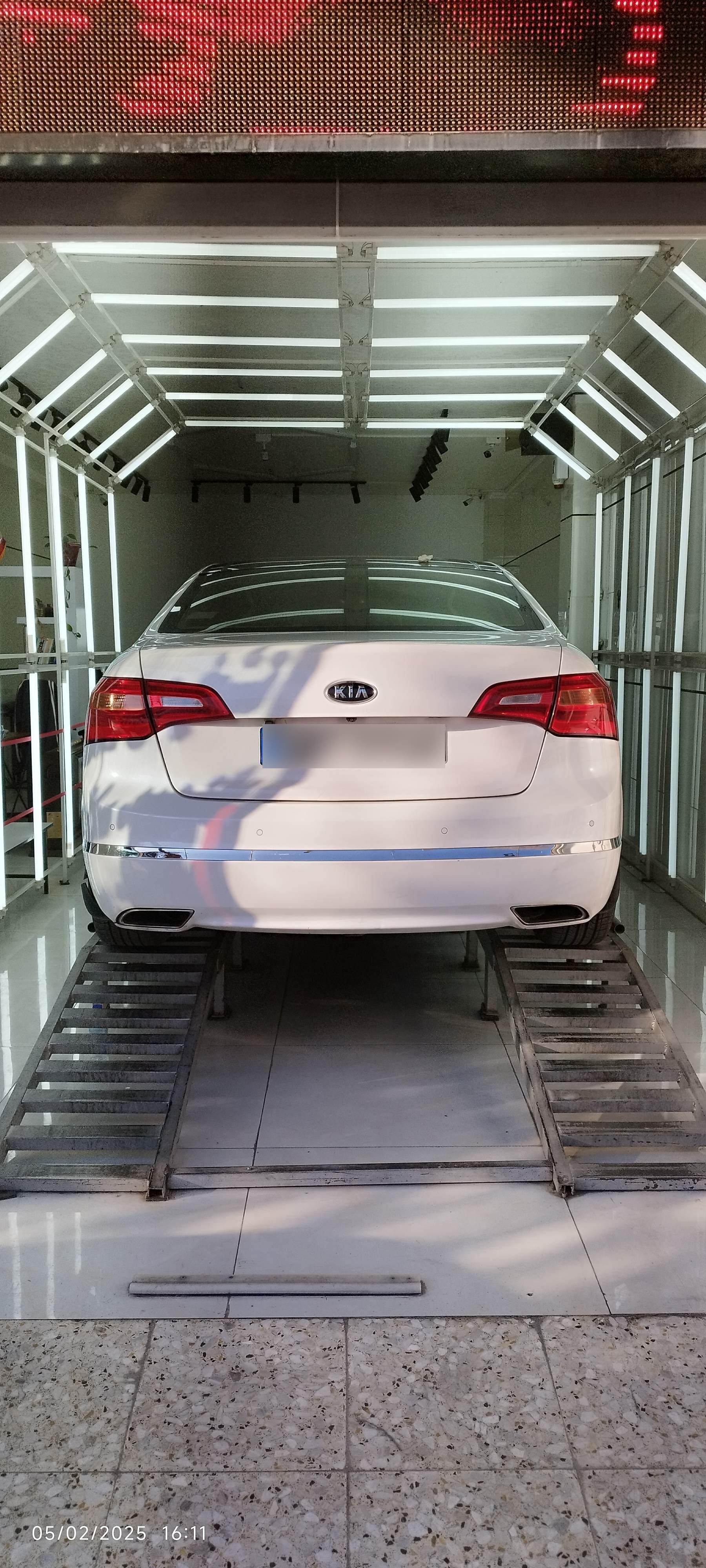 عکس تشخیص رنگ عباس 