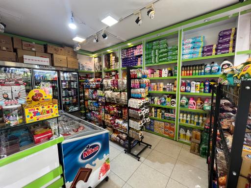 عکس مارکت آقاخانی