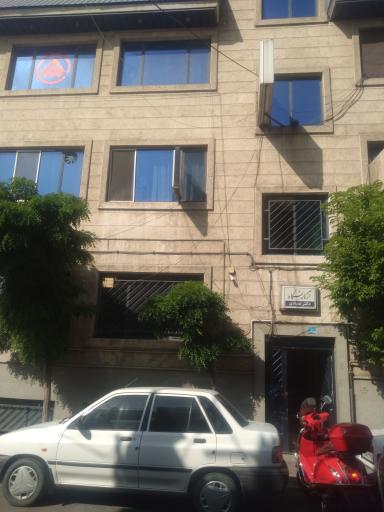 عکس آزمایشگاه دکتر عمادی