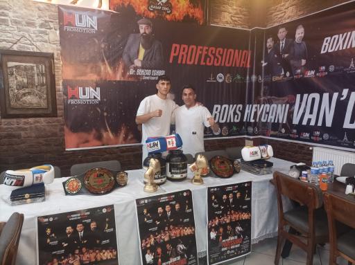 عکس کلاس آموزش موی تای و mma مهدی جعفری 