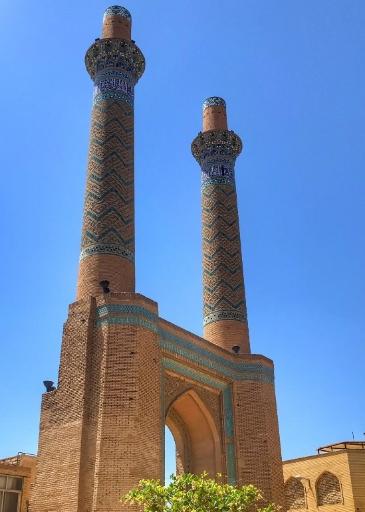 عکس مناره های دارالضیافه