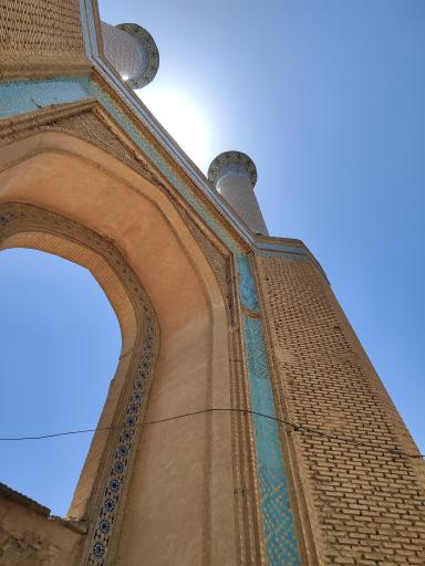 عکس مناره های دارالضیافه