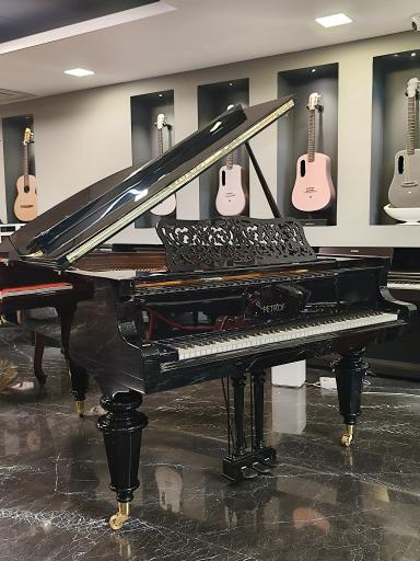 عکس پیانو باربد