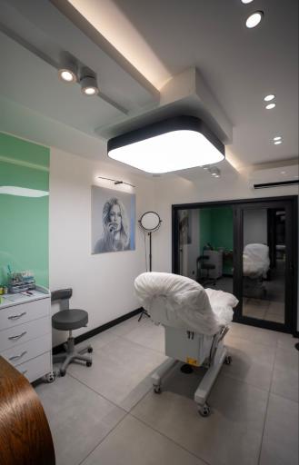 عکس کلینیک دکتر مصطفی مهدوی نیا