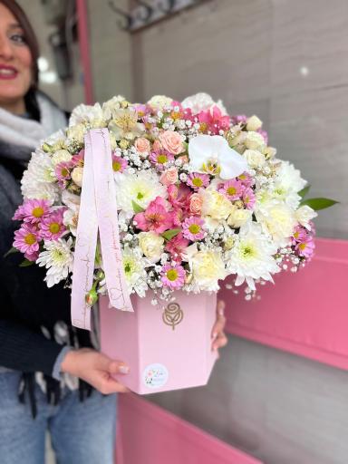 عکس گل فروشی خانم گل