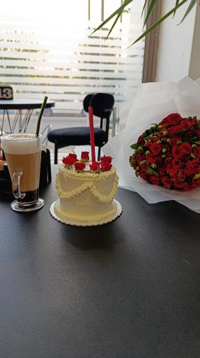 عکس کافه رستوران ارشام