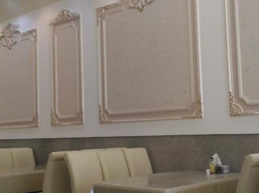 رستوران معین دربار