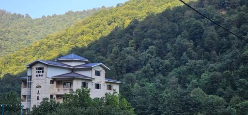 عکس هتل آریانا