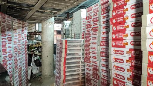 عکس انبار رادیاتور پاسارگاد