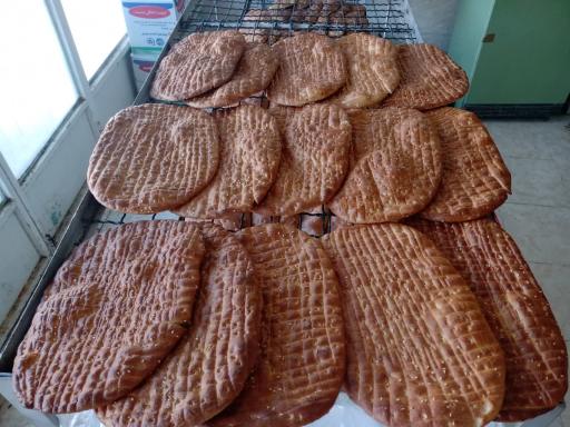 عکس فطیر پزی سنتی