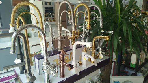 فروشگاه بهداشتی ساختمانی آسایش