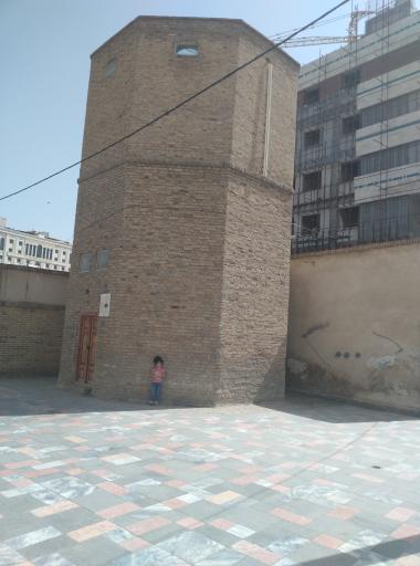 مخزن آب خردو