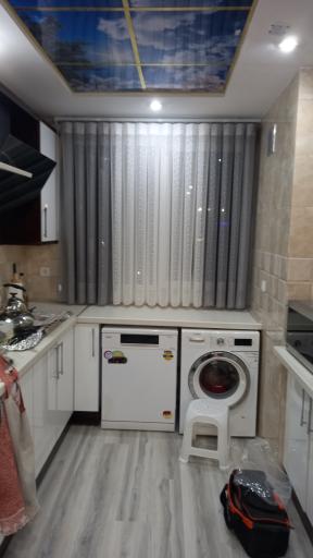 عکس پرده و کاغذدیواری  آبگینه 