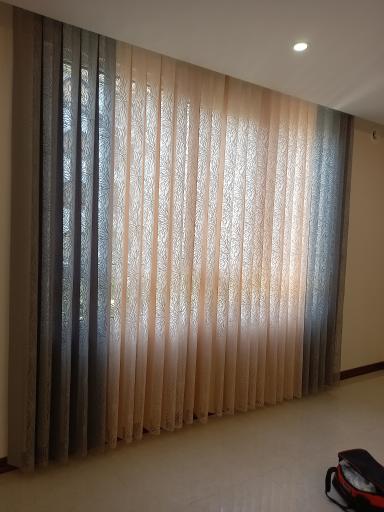 عکس پرده و کاغذدیواری  آبگینه 