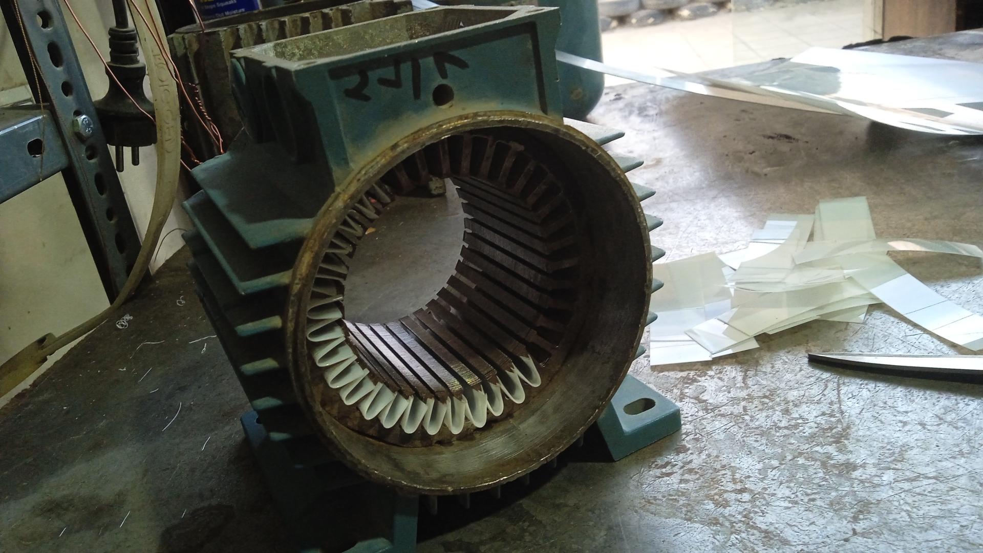 عکس سیم پیچی وخدمات فنی اطمینان