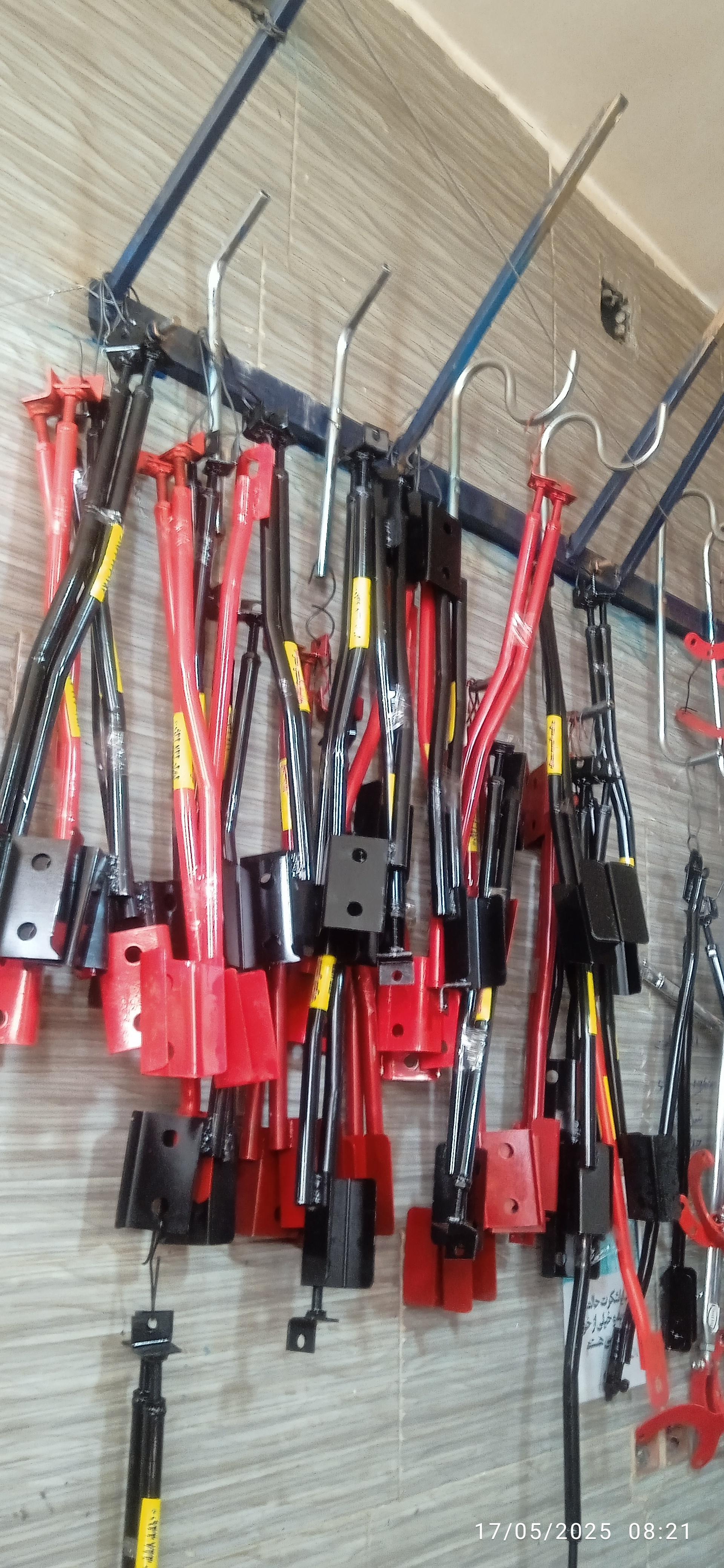 عکس تقویت شاسی پدر و پسر