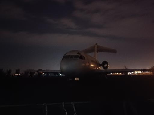 عکس هواپیما متروکه الغدیر