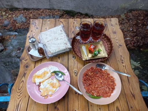 عکس کافه بهشت درکه