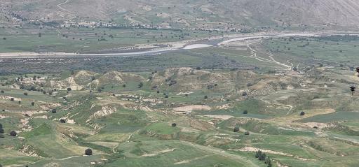 عکس دشت سوسن ایذه