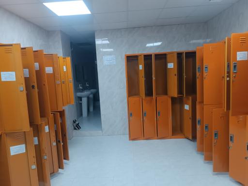 عکس مجموعه ورزشی شهدای صادق زاده