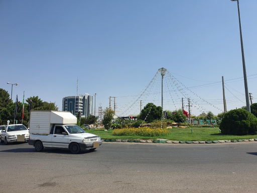 عکس میدان معلم