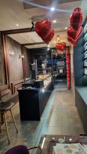 عکس کافه باقلوا لند