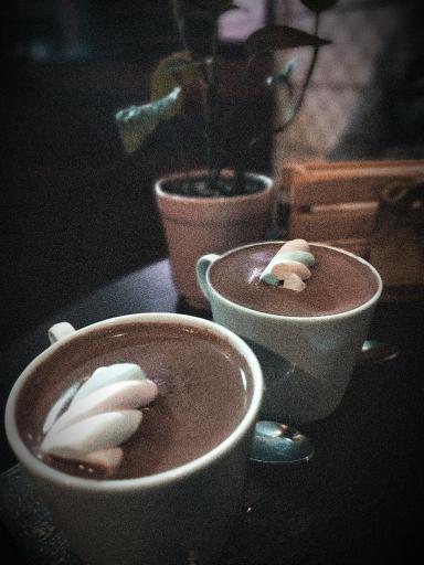 عکس کافه کافئین