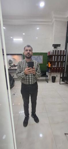 عکس پیرایش سالار