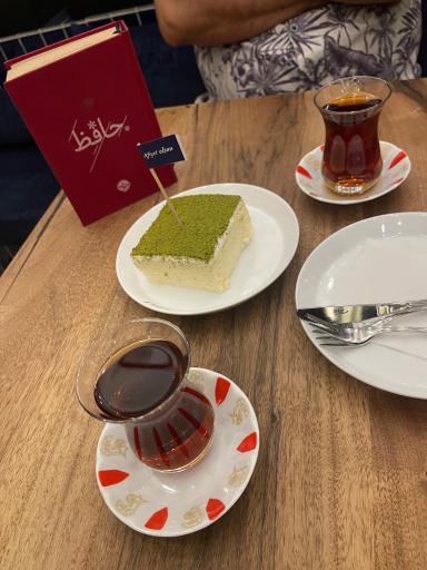 عکس آدلی دونر آدلی کافه