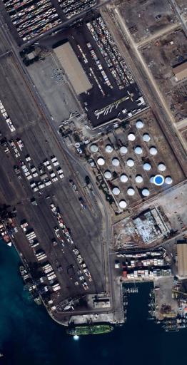 عکس مجتمع مخازن روغن نباتی