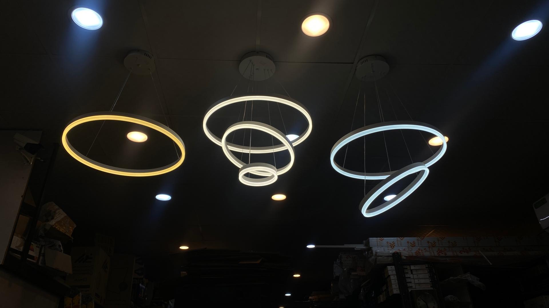 عکس الکتریکی لاله زار