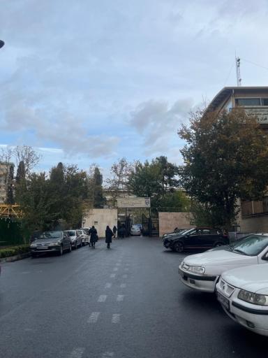 عکس دانشکده شهید شرافت