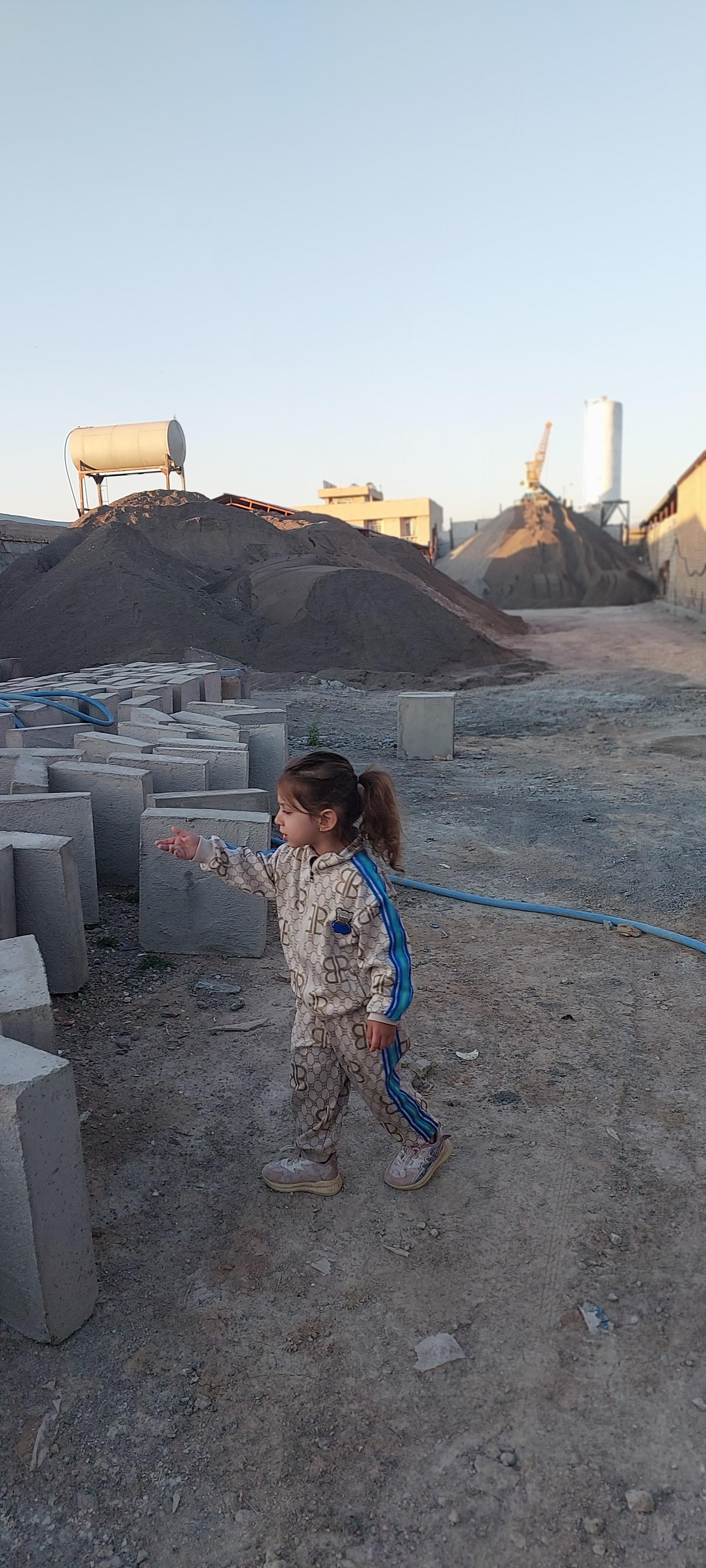 عکس شرکت ابر بتن مرودشت