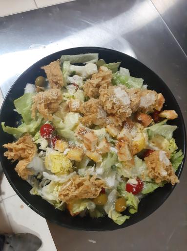 عکس رستوران و فست فود سوخاری کیلویی هانا