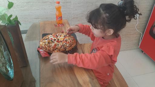 عکس رستوران و فست فود سوخاری کیلویی هانا