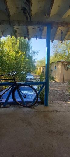 عکس اقامتگاه سنتی کلبه گلی