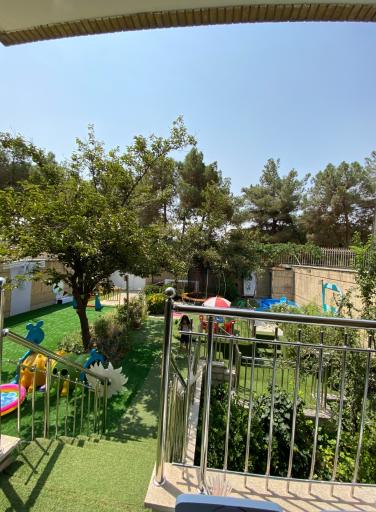 کودکستان و پیش دبستانی باغ طوبی